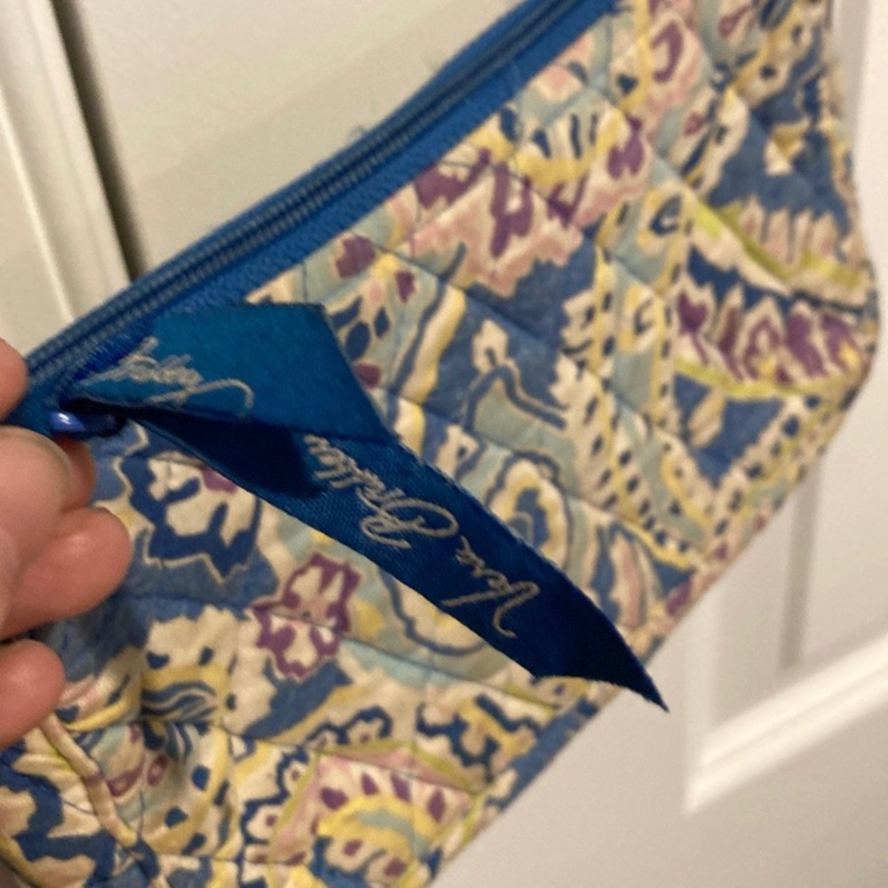 Vera Bradley Crossbody Purse - Picture 2 of 10